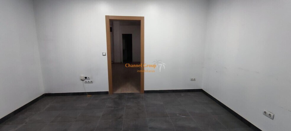 Local en Quinto en venta - Foto del edificio - Imagen 3 de 6