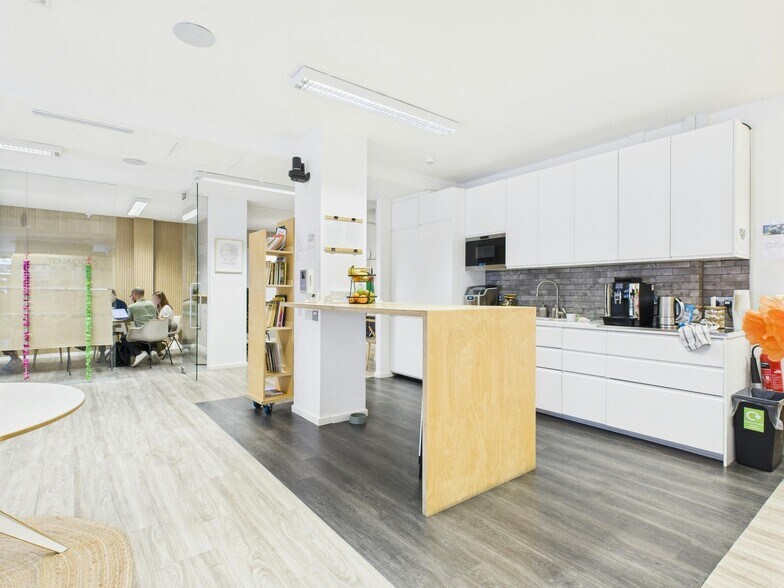 9 Bell Yard Mews, London en venta - Foto del edificio - Imagen 2 de 17