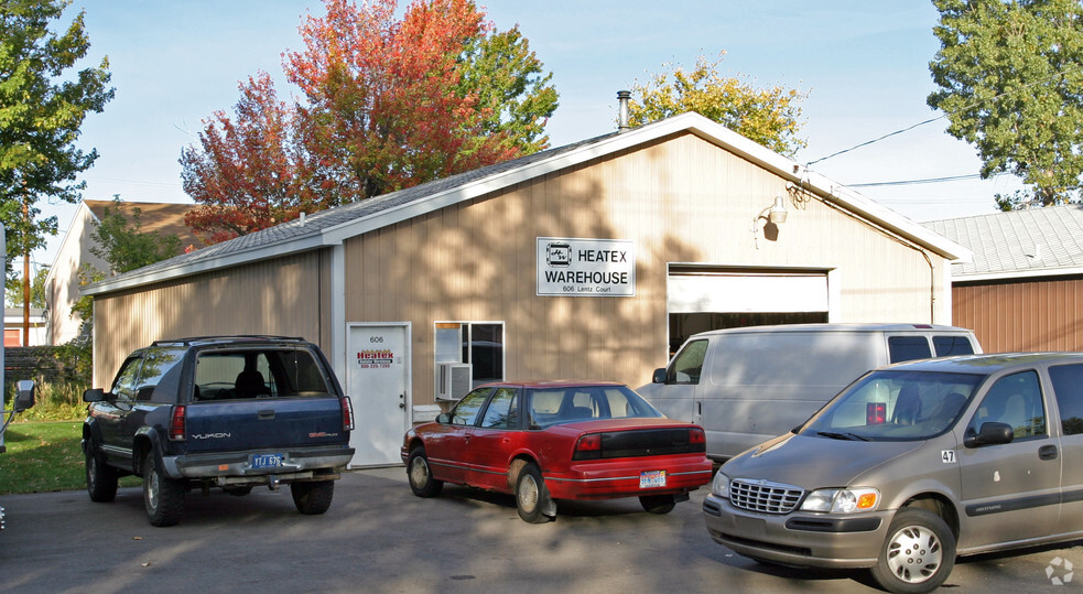 606 Lentz Ct, Lansing, MI en alquiler - Foto del edificio - Imagen 2 de 3