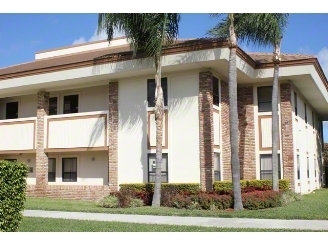 130 John F Kennedy Dr, Lake Worth, FL en alquiler - Foto del edificio - Imagen 2 de 17