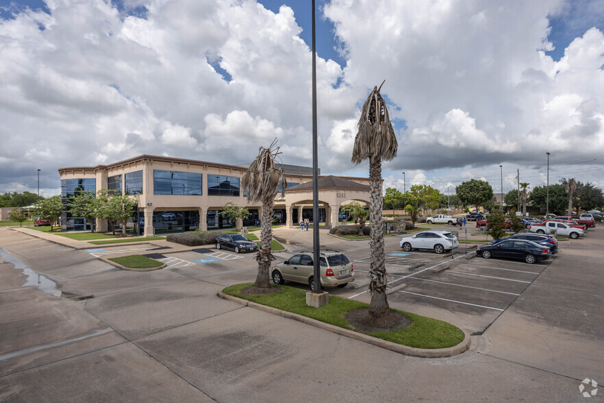 6243 Fairmont Pky, Pasadena, TX en alquiler - Foto del edificio - Imagen 2 de 8