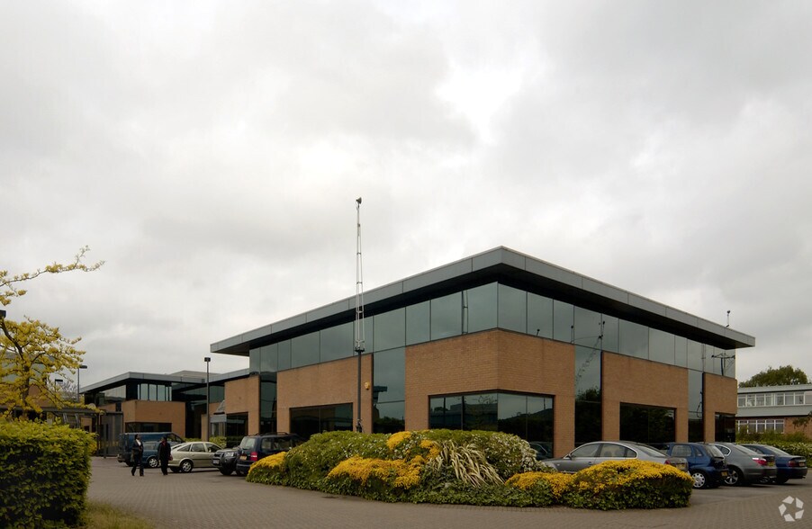 West End Rd, Ruislip en alquiler - Foto del edificio - Imagen 1 de 11