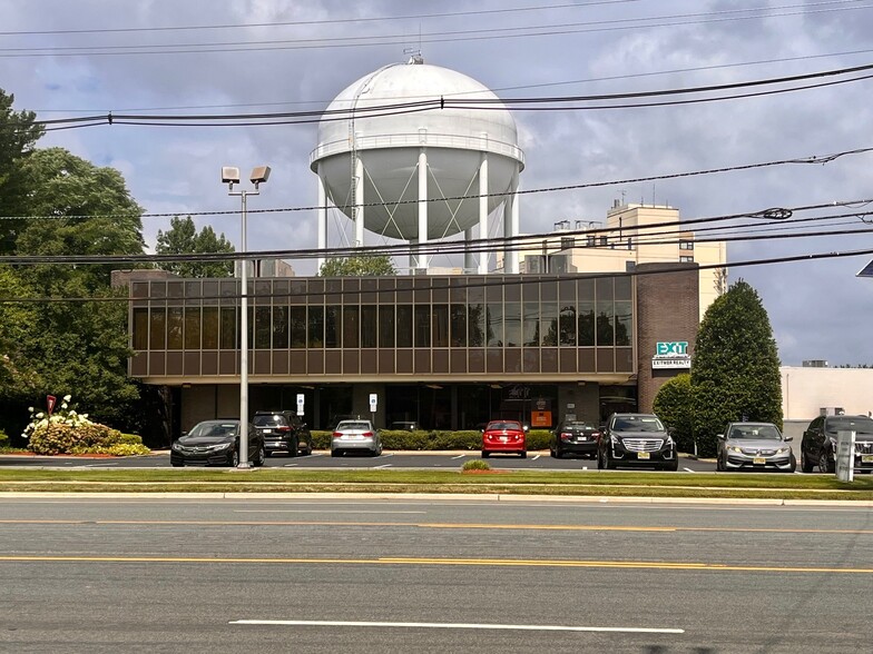 660 N Kings Hwy, Cherry Hill, NJ en alquiler - Foto del edificio - Imagen 1 de 1