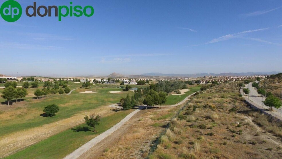 Calle Barranco de los Lobos, Villa de Otura, Granada en venta - Foto principal - Imagen 1 de 21