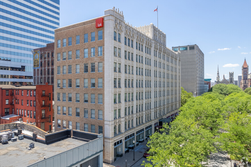 19 Garfield Pl, Cincinnati, OH en alquiler - Foto del edificio - Imagen 1 de 32