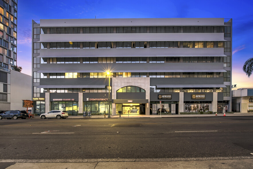 6221 Wilshire Blvd, Los Angeles, CA en alquiler - Foto del edificio - Imagen 2 de 7