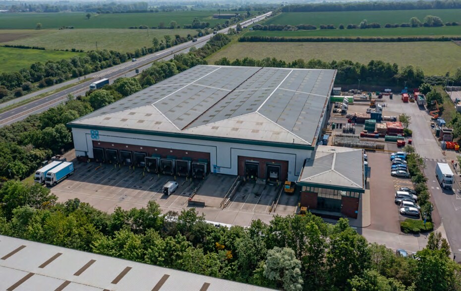 Cardinal Way, Godmanchester en alquiler - Foto del edificio - Imagen 2 de 4