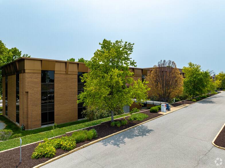 11960 Westline Industrial Dr, Saint Louis, MO en alquiler - Foto del edificio - Imagen 3 de 15