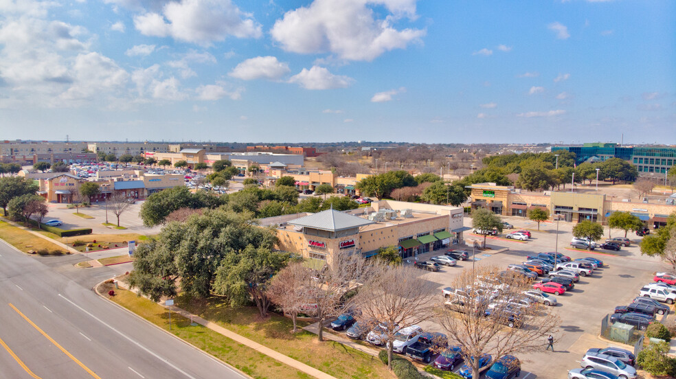 6091 Precinct Line Rd, North Richland Hills, TX en alquiler - Vista aérea - Imagen 2 de 14