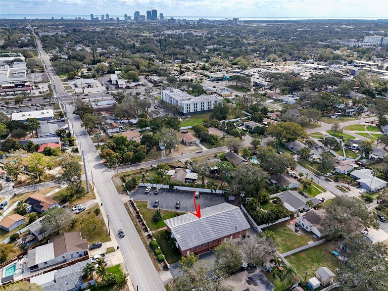 3500 13th Ave N, Saint Petersburg, FL en venta - Foto principal - Imagen 1 de 41