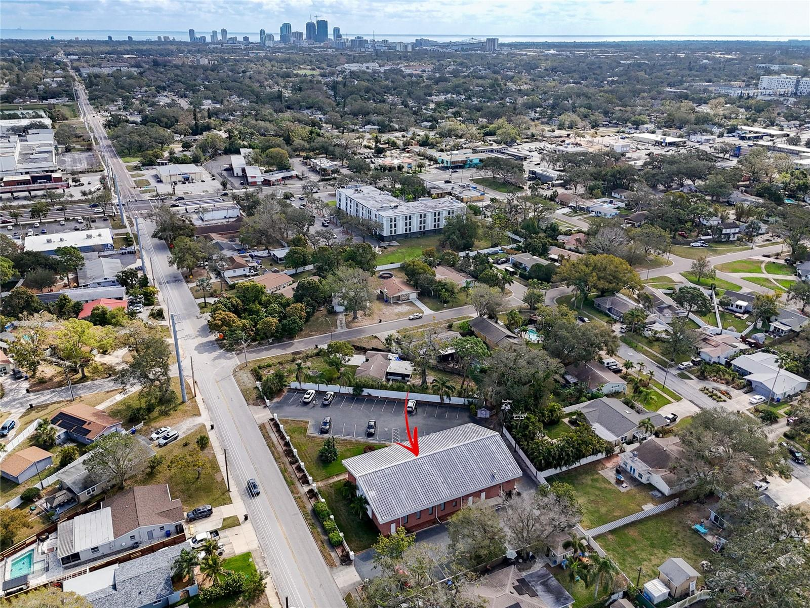 3500 13th Ave N, Saint Petersburg, FL en venta Foto principal- Imagen 1 de 42