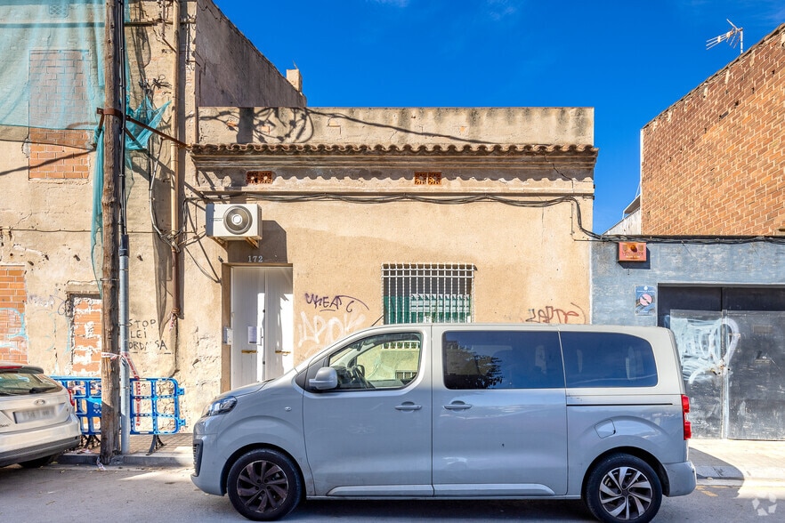 Edificio residencial en Badalona, Barcelona en venta - Foto del edificio - Imagen 1 de 5