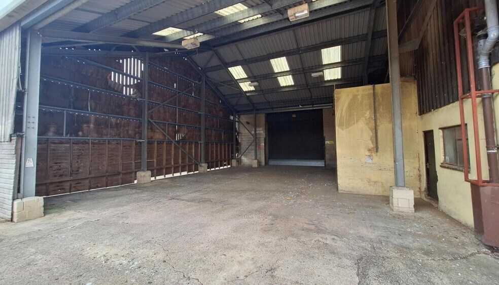 14 Gloucester Rd, Stonehouse en venta - Foto del interior - Imagen 2 de 10