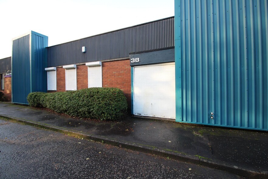 26-32 Westgarth Pl, East Kilbride en alquiler - Foto del edificio - Imagen 2 de 6