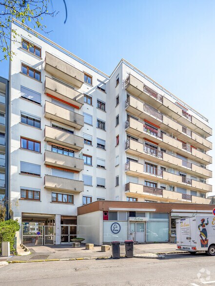 59 Rue Du Général Leclerc, Le Kremlin-Bicêtre en venta - Foto del edificio - Imagen 2 de 10