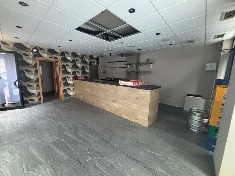 Local en Córdoba, Córdoba en venta - Foto del edificio - Imagen 1 de 12