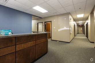 103 Quality Cir NW, Huntsville, AL en alquiler Lobby- Imagen 2 de 8