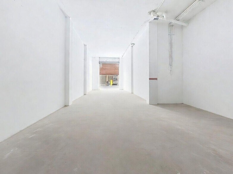 Local en Quart de Poblet, Valencia en venta - Foto del interior - Imagen 3 de 16