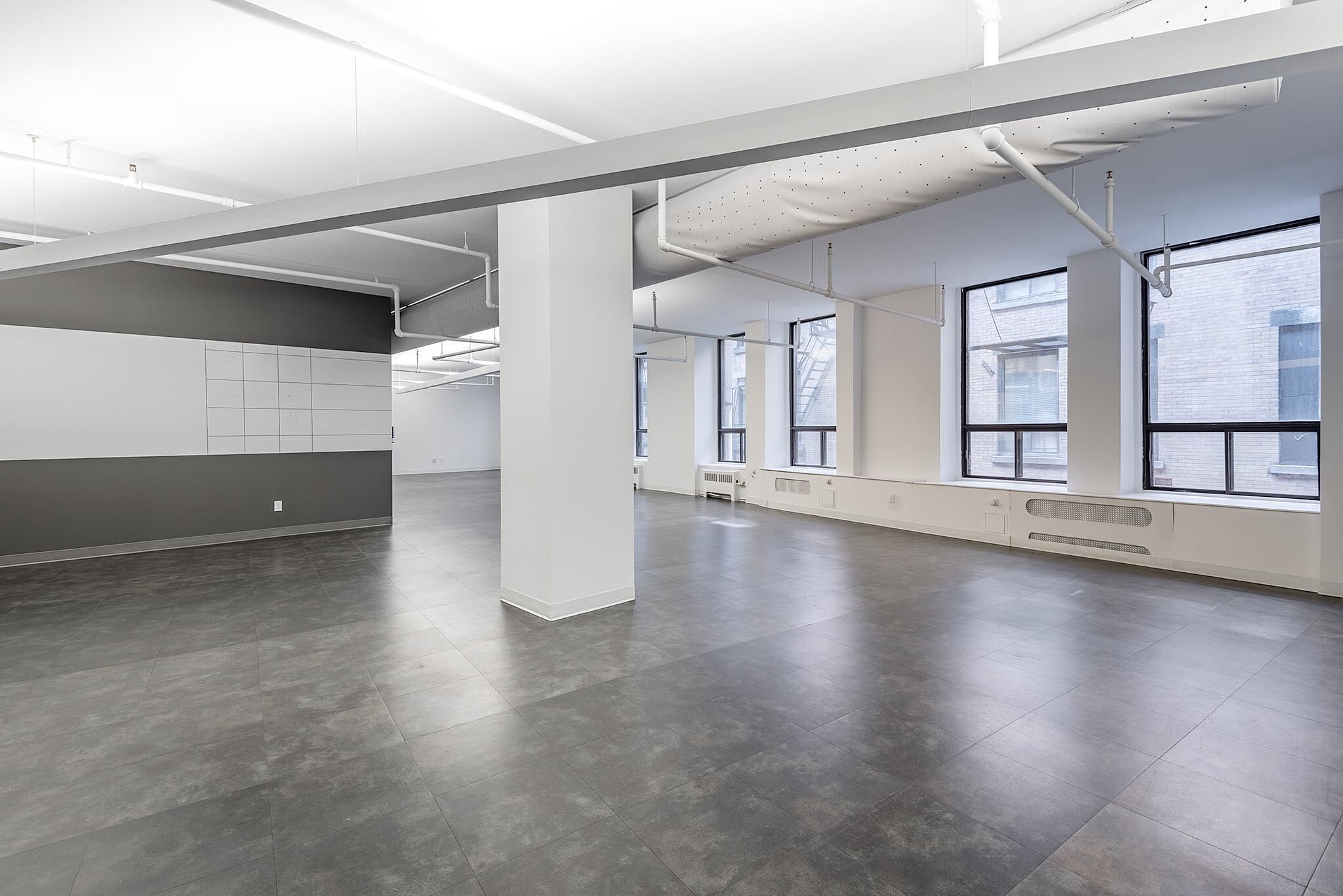 410 Rue Saint-Nicolas, Montréal, QC en alquiler Foto del edificio- Imagen 1 de 7