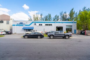 1905 NW 93rd Ave, Miami FL - Inmueble