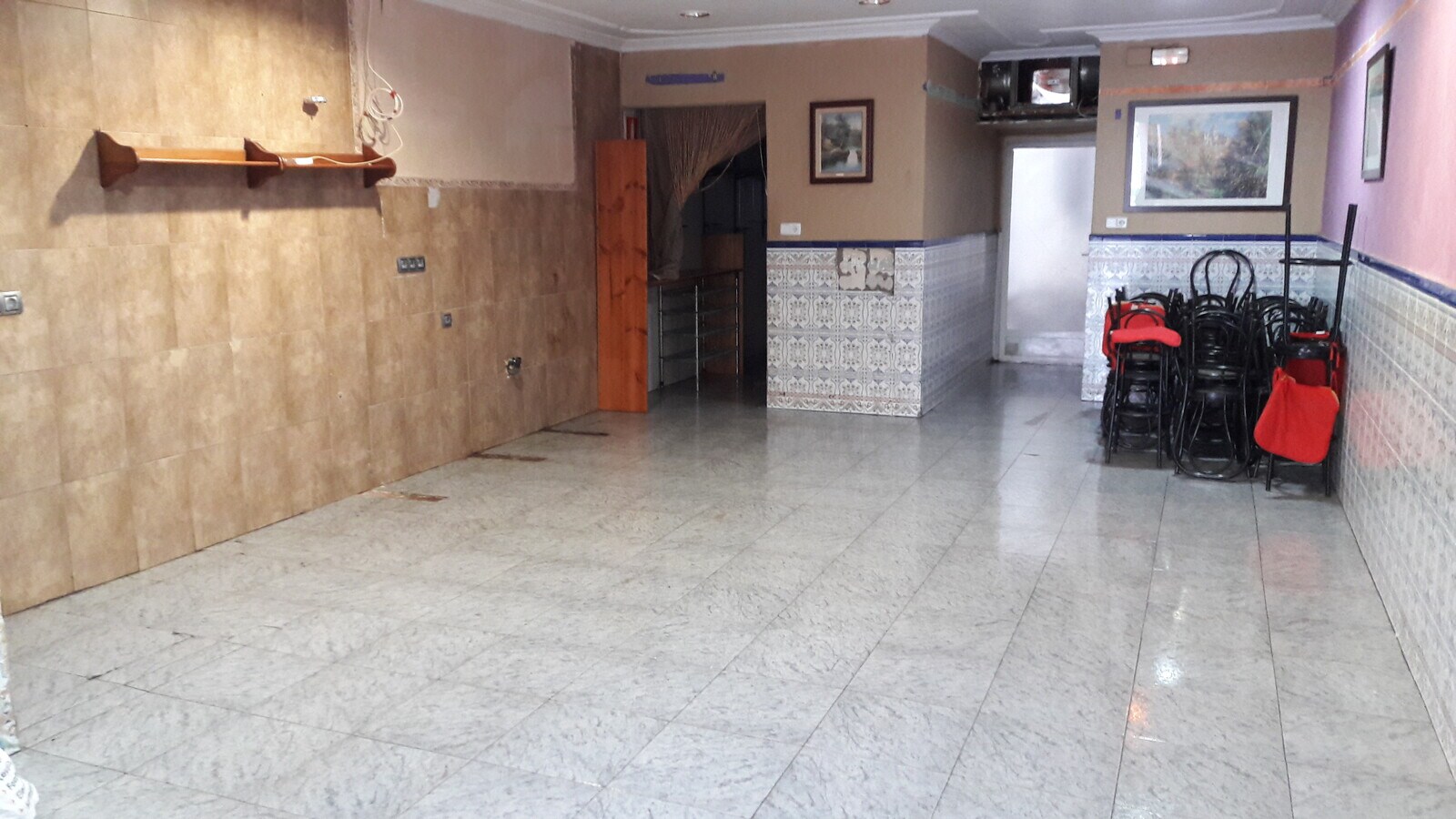 Terrassa, BAR 08224 - Unidad 01 -  - Foto del interior - Image 2 of 2