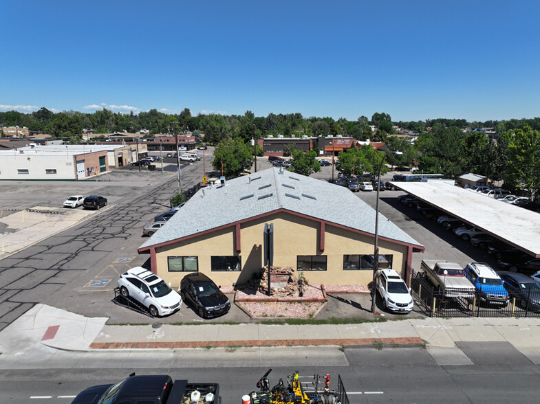 7785 W Colfax Ave, Lakewood, CO en venta - Foto del edificio - Imagen 2 de 10