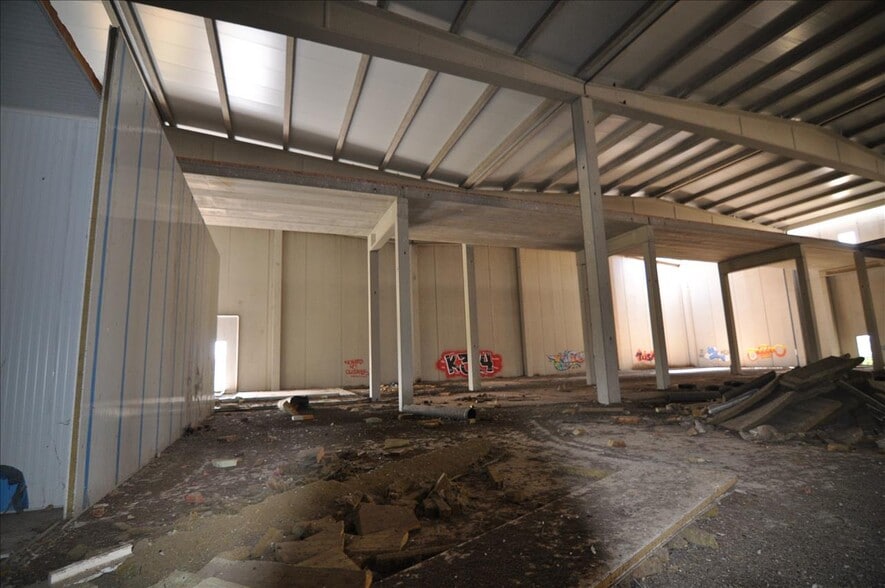 Nave en Trujillo, Cáceres en venta - Foto del interior - Imagen 2 de 8