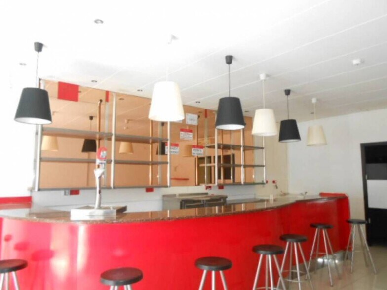 Local en Puig-reig, Barcelona en alquiler - Foto del edificio - Imagen 2 de 6