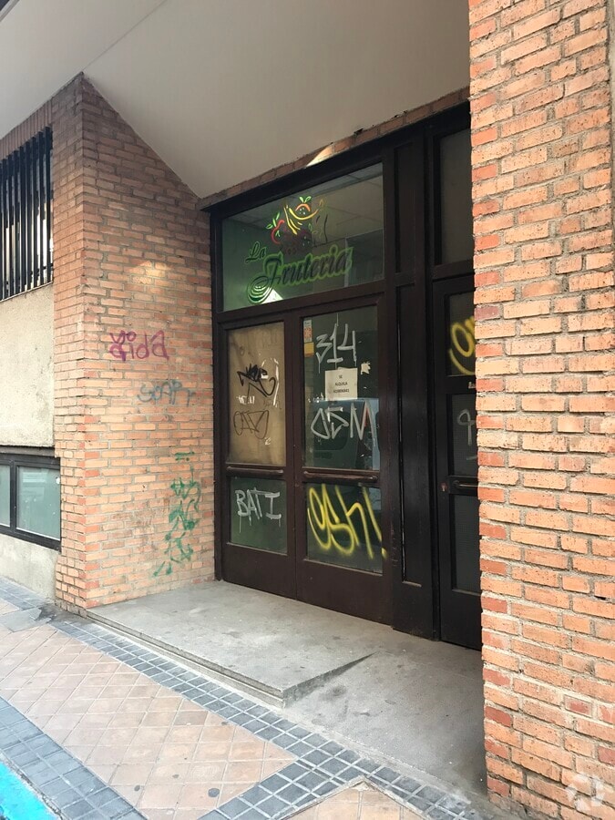 Calle Roble, 11, Segovia, SEG 40002 - Unidad Puerta B0, Esc. 4 - - Foto del interior - Image 2 of 5