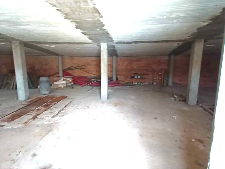 Calle Médico Rafael Molero Cabrilla, Posadas, Córdoba en venta - Foto del edificio - Imagen 3 de 13