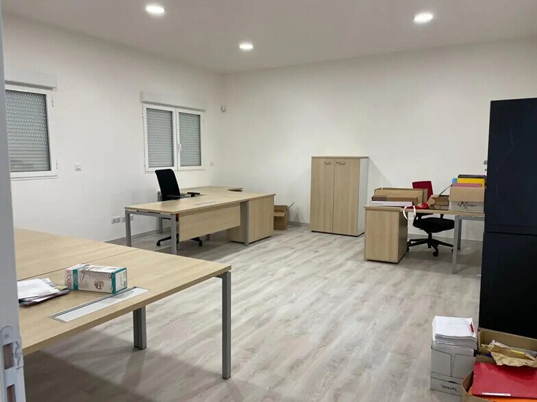 Nave en Chevrières en alquiler - Foto del interior - Imagen 3 de 6