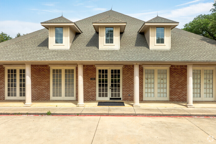 2921 Country Club Rd, Denton, TX en alquiler - Foto del edificio - Imagen 3 de 13