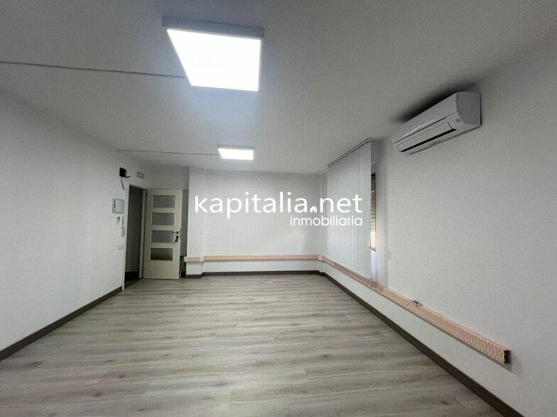 Local en Ontinyent, Valencia en venta - Foto del edificio - Imagen 3 de 8