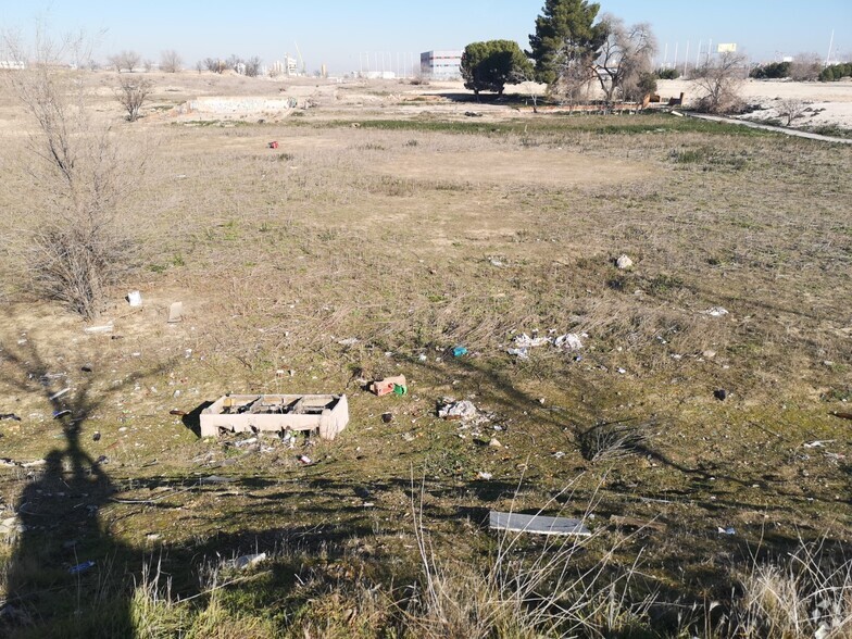 Terrenos en Madrid, MAD en venta - Foto del edificio - Imagen 3 de 4