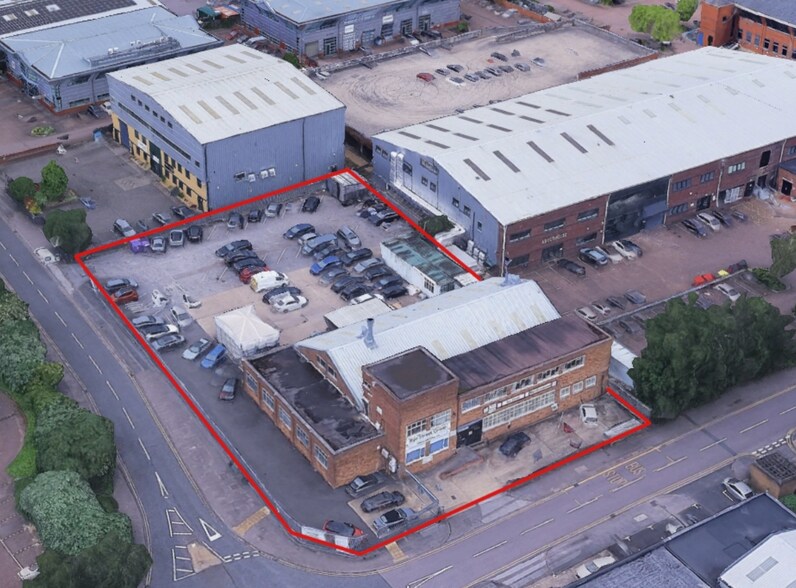 Warwick Rd, Borehamwood en venta - Vista aérea - Imagen 3 de 4