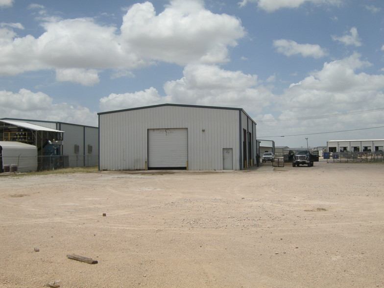 2901 S County Road 1255, Midland, TX en alquiler - Foto del edificio - Imagen 2 de 5