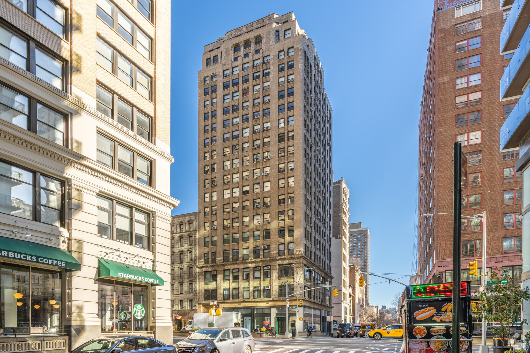 425 Park Ave S, New York, NY en alquiler Foto del edificio- Imagen 1 de 8