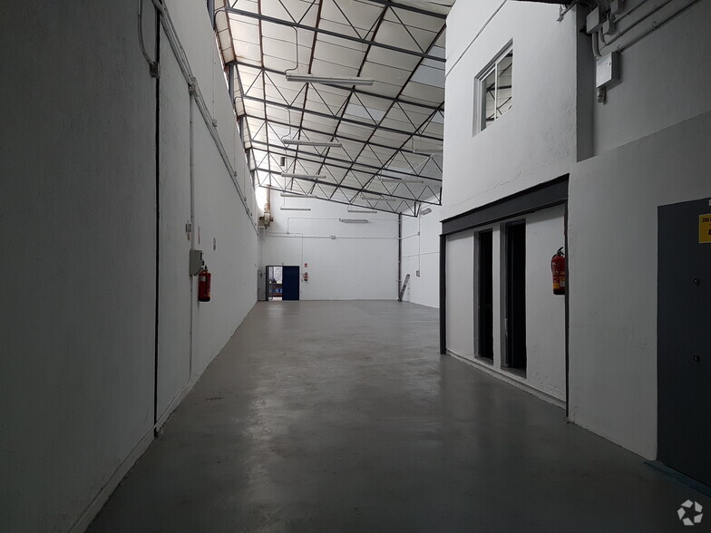 Nave en Torrejón de Ardoz, Madrid en venta - Foto del edificio - Imagen 3 de 45