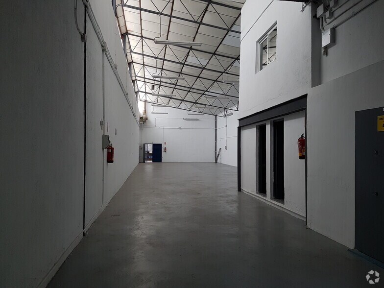Nave en Torrejón de Ardoz, Madrid en venta - Foto del edificio - Imagen 3 de 45