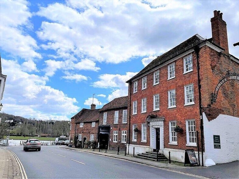 86 New St, Henley On Thames en venta - Foto del edificio - Imagen 2 de 3
