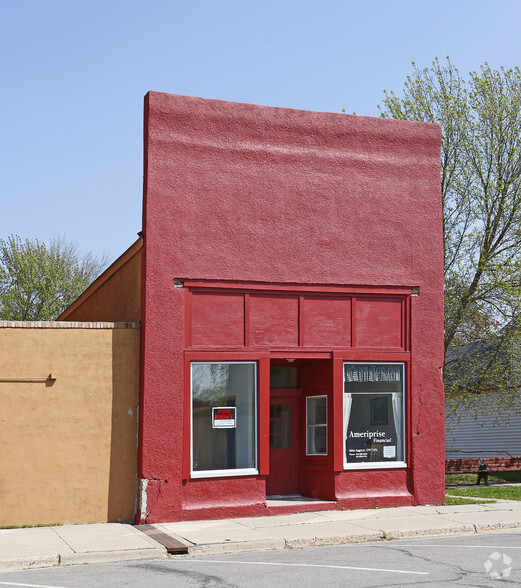 408 Elm Ave, Waverly, MN en alquiler - Foto del edificio - Imagen 2 de 2