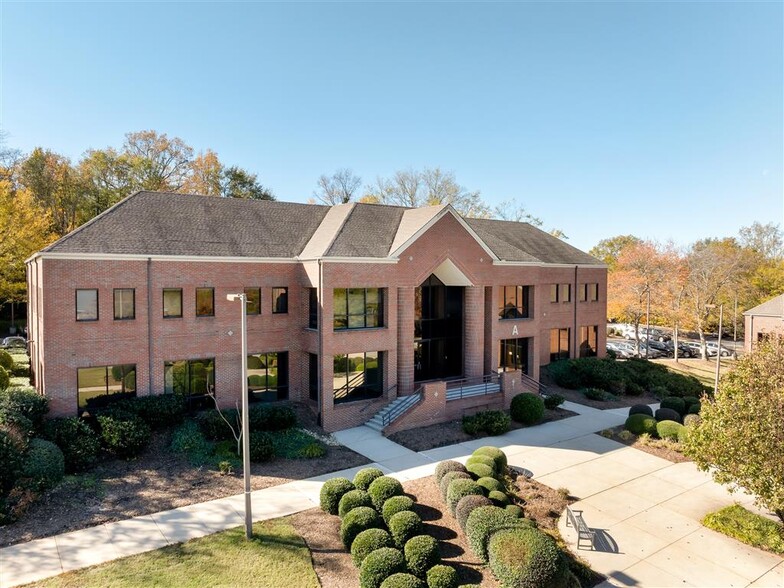 330 Pelham Rd, Greenville, SC en venta - Foto del edificio - Imagen 1 de 23