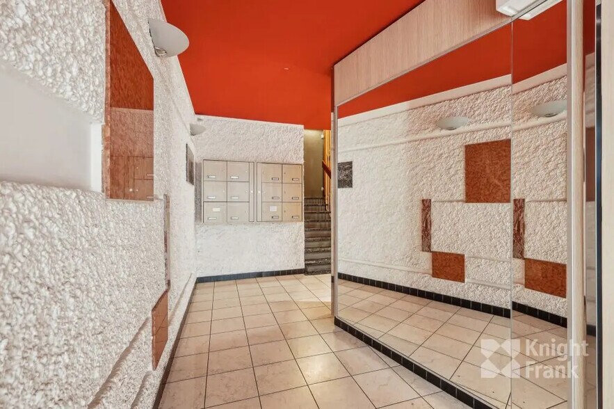 Oficina en Issy-les-Moulineaux en alquiler - Vestíbulo - Imagen 2 de 9