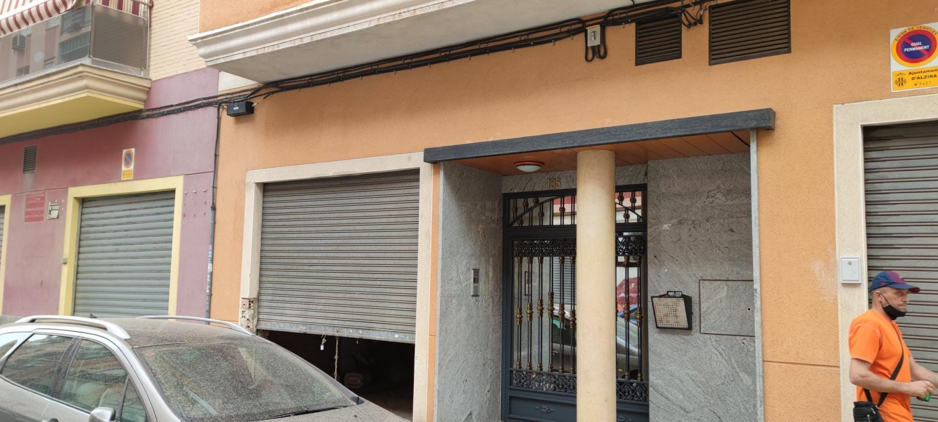 Local en Alzira, Valencia en venta Foto del edificio- Imagen 1 de 21