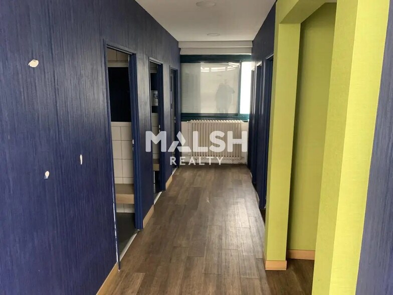 Flex en Rillieux-la-Pape en alquiler - Foto del edificio - Imagen 3 de 12