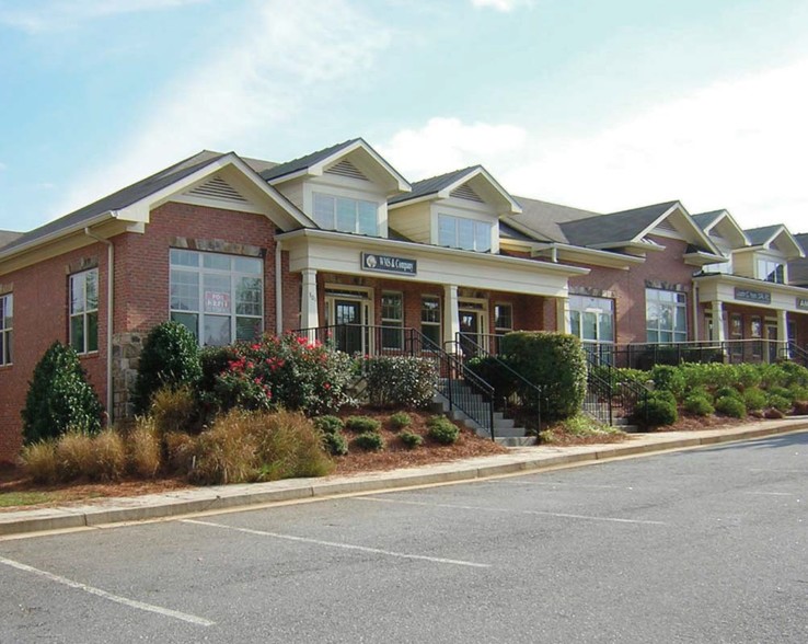 1110 Satellite Blvd, Suwanee, GA en alquiler - Foto principal - Imagen 1 de 1