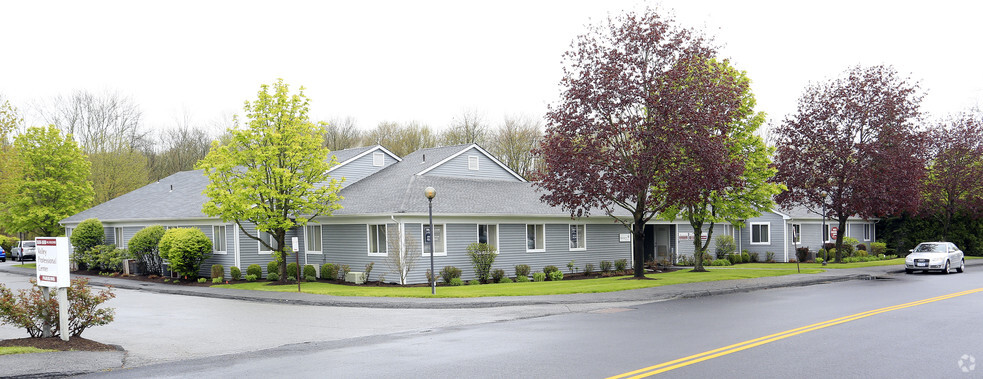 3630 Hill Blvd, Jefferson Valley, NY en alquiler - Foto del edificio - Imagen 1 de 35