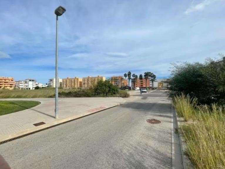 Terreno en Tavernes de la Valldigna, Valencia en venta - Foto del edificio - Imagen 3 de 6