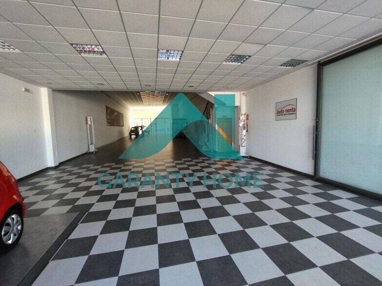 Local en Cáceres, Cáceres en alquiler - Foto del edificio - Imagen 2 de 10