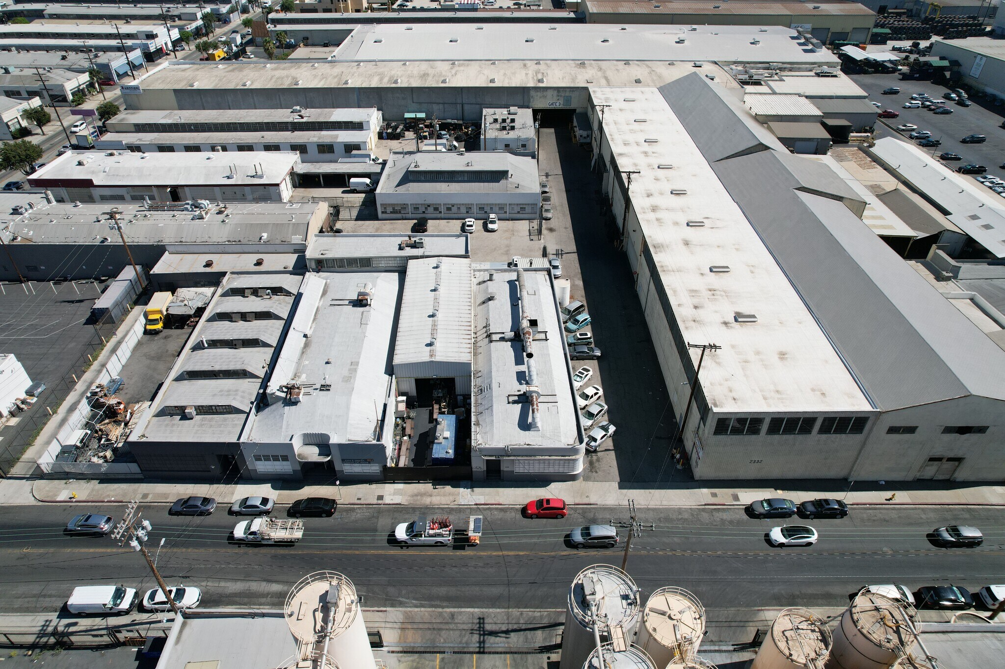 2334-2344 E 38th St, Vernon, CA en venta Foto del edificio- Imagen 1 de 4